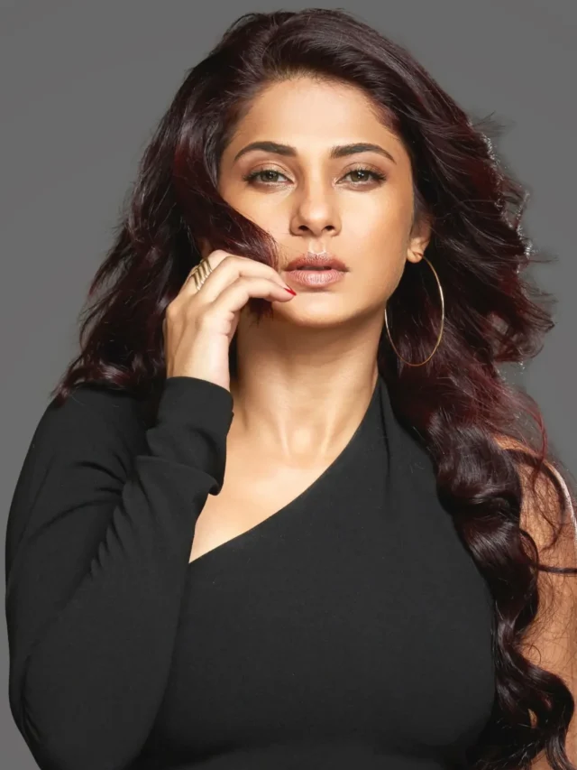 Jennifer Winget Bio, Age, Net Worth, Car Collection and Relationship